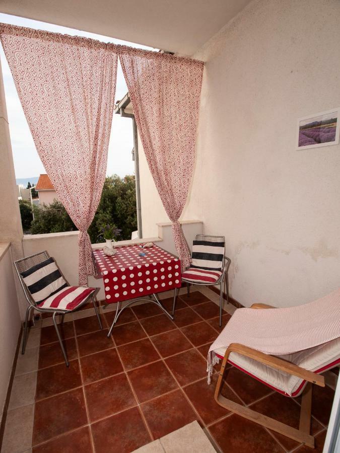 Apartments Barka Tucepi Exterior photo